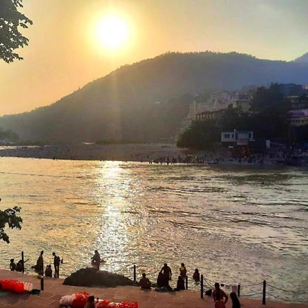 Vedic Dham Ganga Hotel Rishikesh Ngoại thất bức ảnh