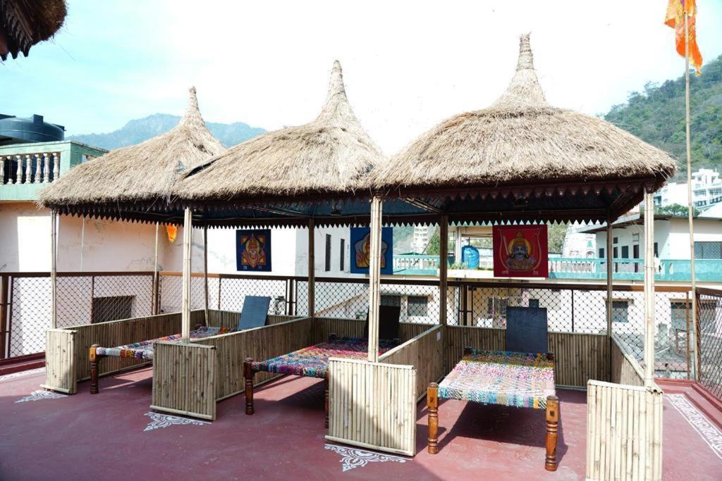 Vedic Dham Ganga Hotel Rishikesh Ngoại thất bức ảnh