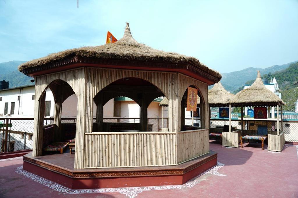 Vedic Dham Ganga Hotel Rishikesh Ngoại thất bức ảnh